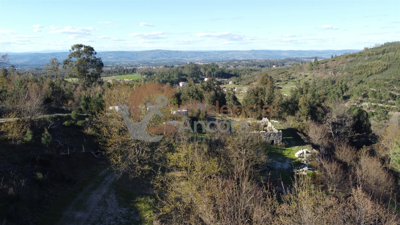 Quinta T0 para Venda em Aldeias e Mangualde da Serra Foto 39