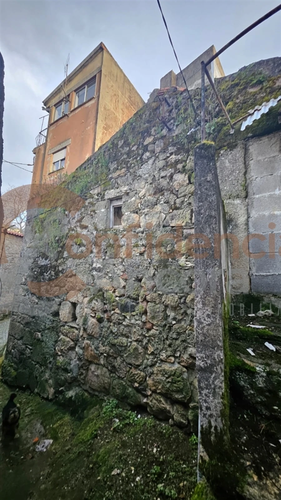 Moradia T0 para Venda em Gouveia (São Pedro e São Julião) Foto 4