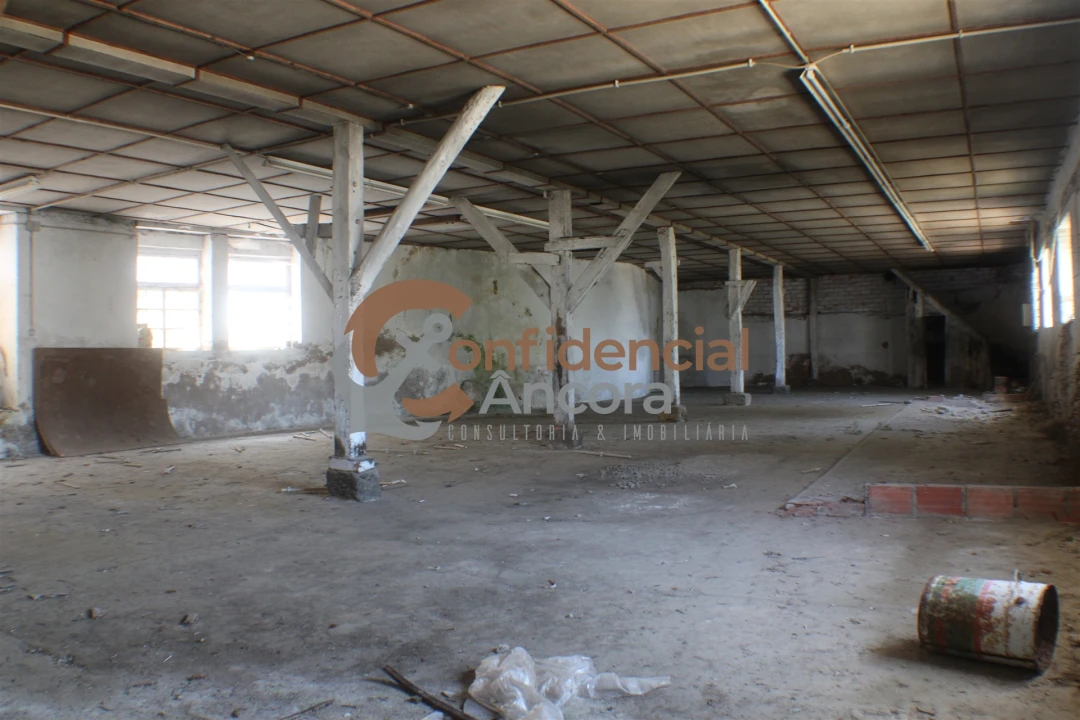 Negócio para Venda em São Paio Foto 14