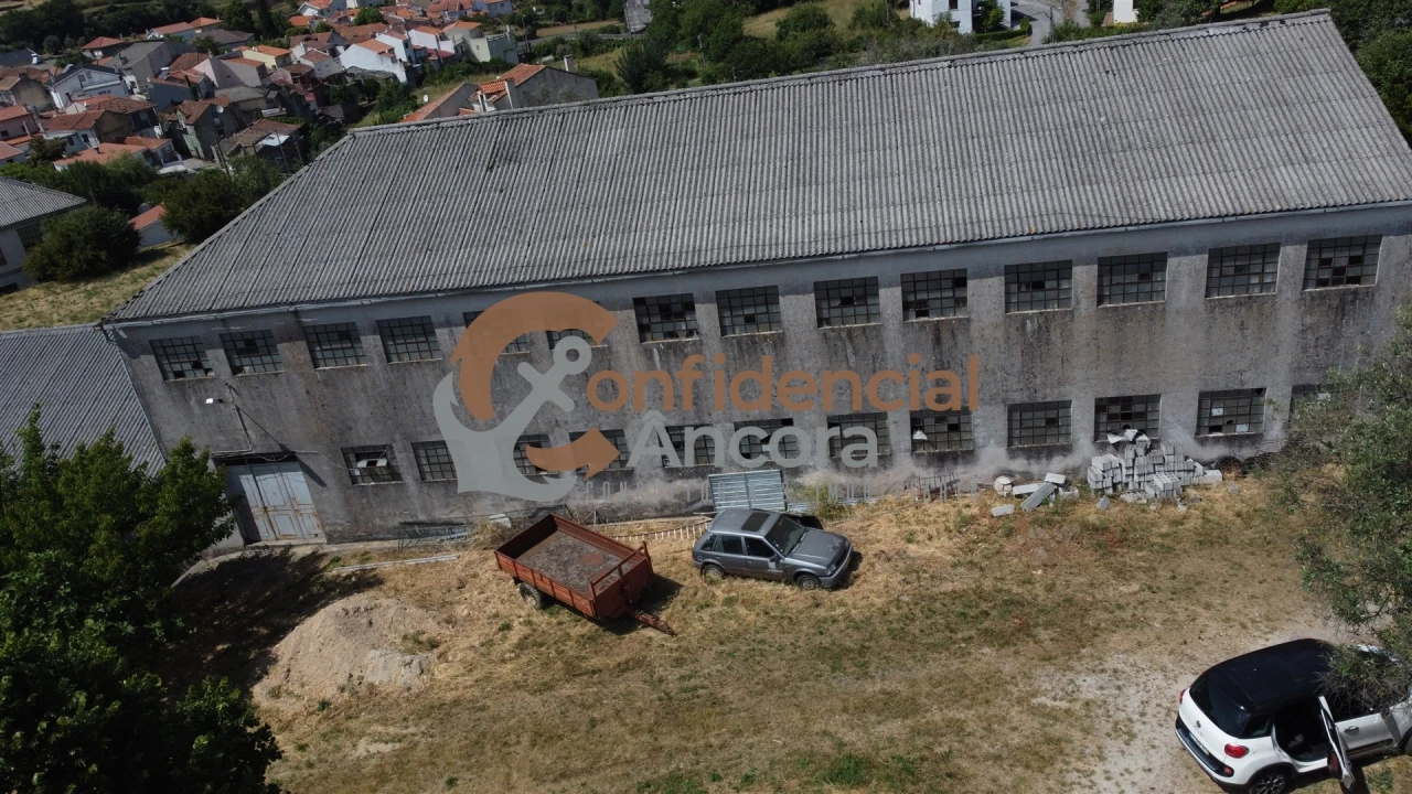 Negócio para Venda em São Paio Foto 13