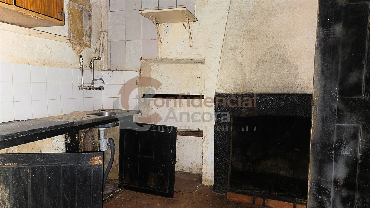 Moradia T3 para Venda em Nespereira Foto 5