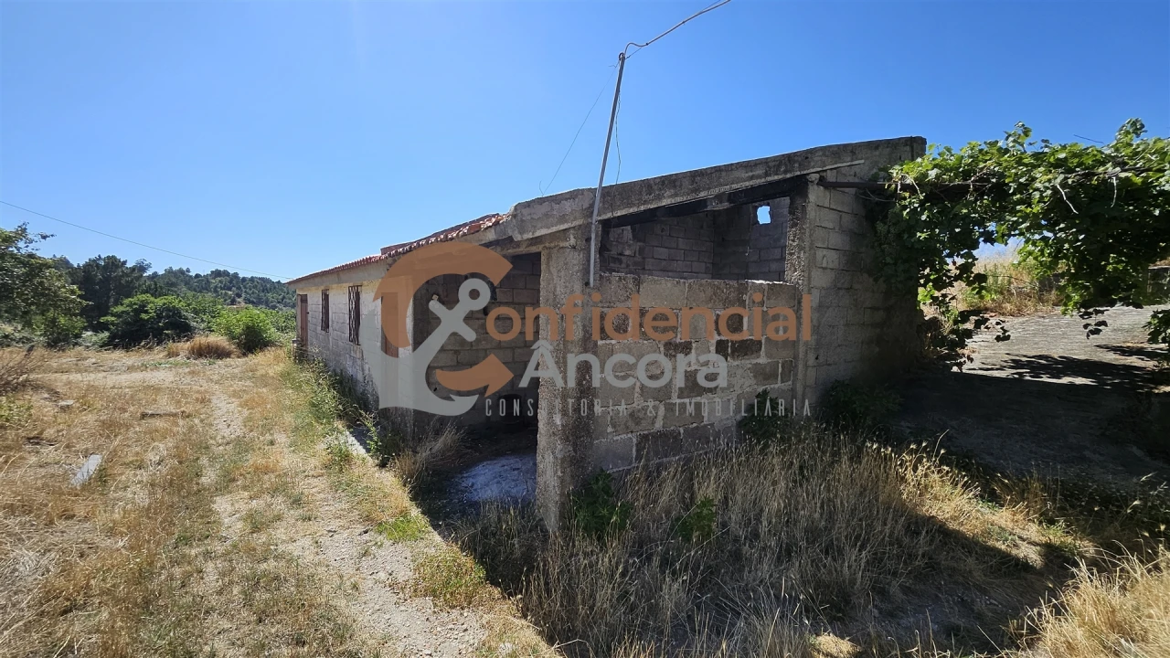 Quinta T0 para Venda em Melo e Nabais Foto 28