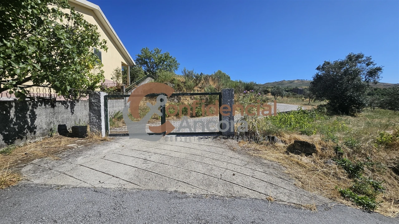 Quinta T0 para Venda em Melo e Nabais Foto 82