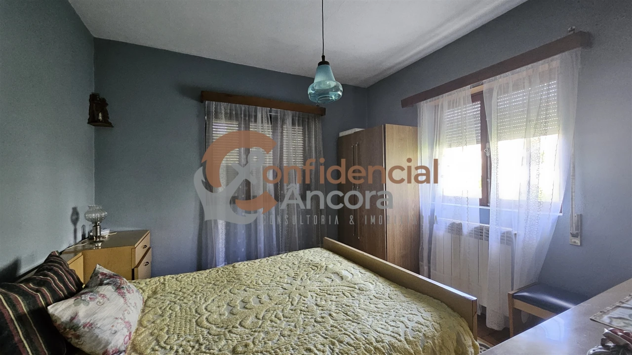 Moradia T4 para Venda em São Paio Foto 12