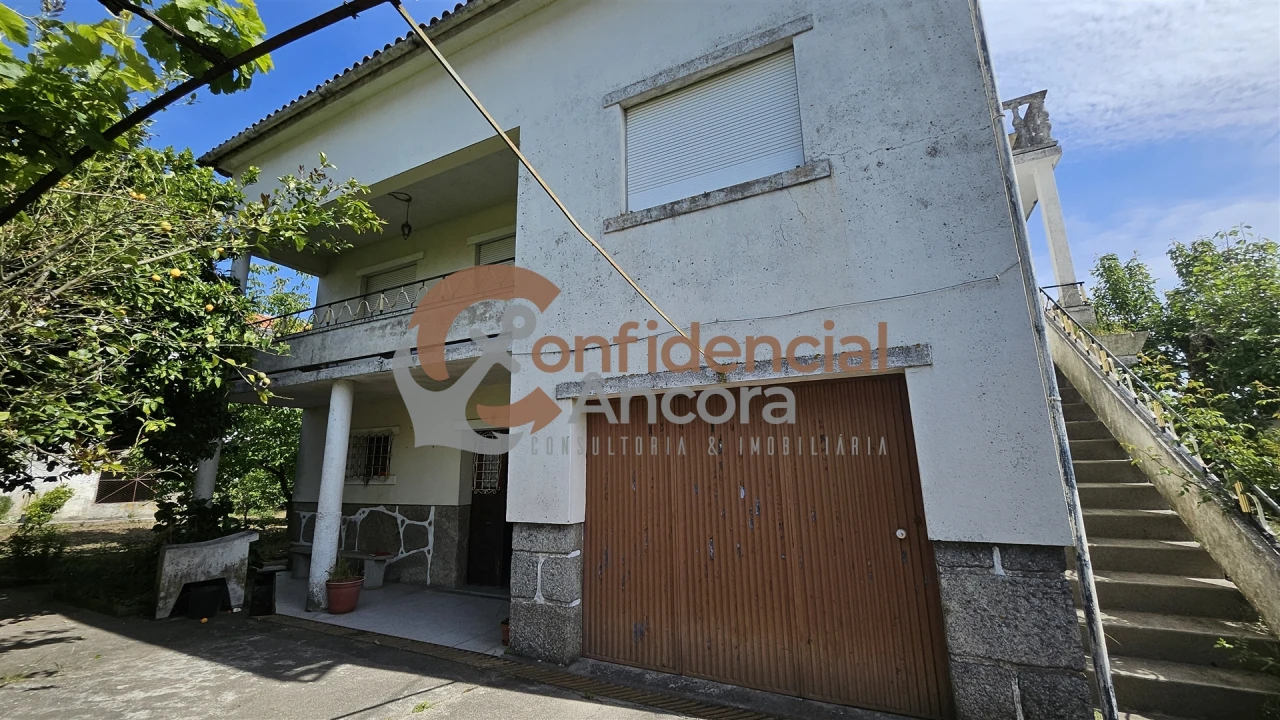 Moradia T4 para Venda em São Paio Foto 2