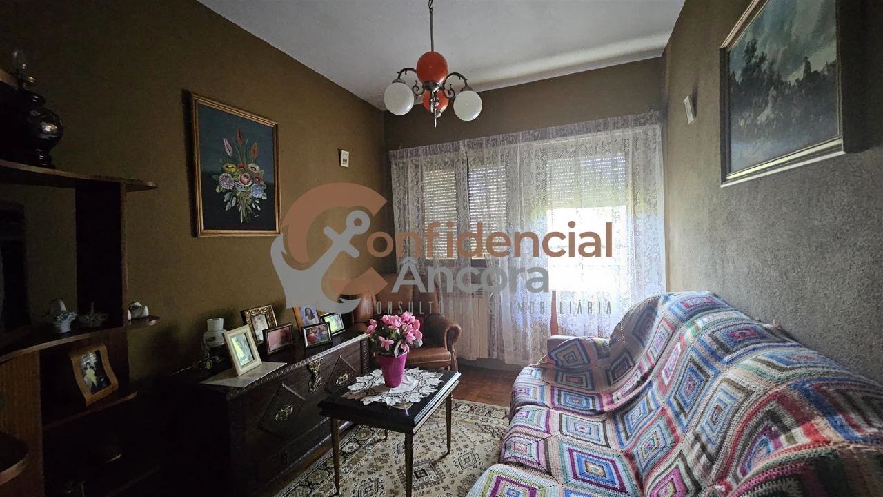 Moradia T4 para Venda em São Paio Foto 10