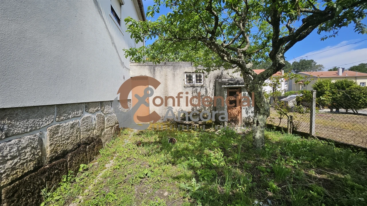 Moradia T4 para Venda em São Paio Foto 25