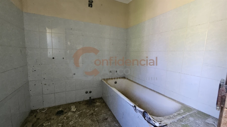 Quinta T0 para Venda em Gouveia (São Pedro e São Julião) Foto 12