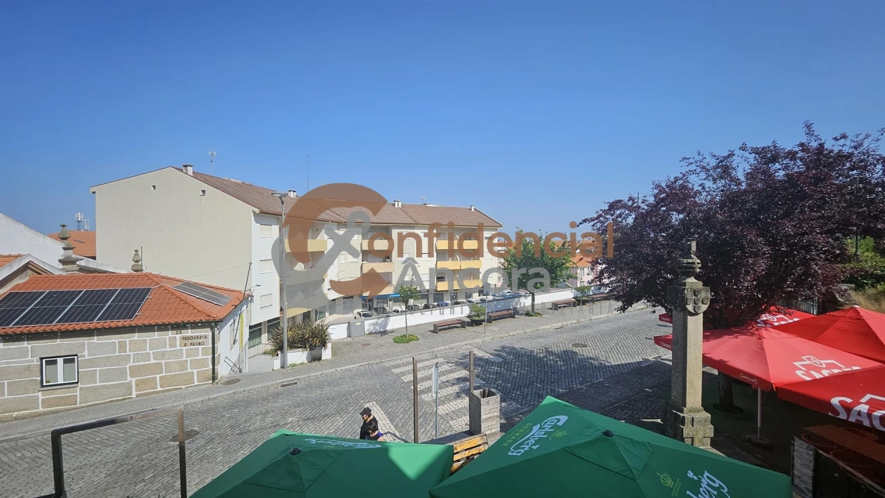 Escritório para Arrendamento em Gouveia (São Pedro e São Julião) Foto 4