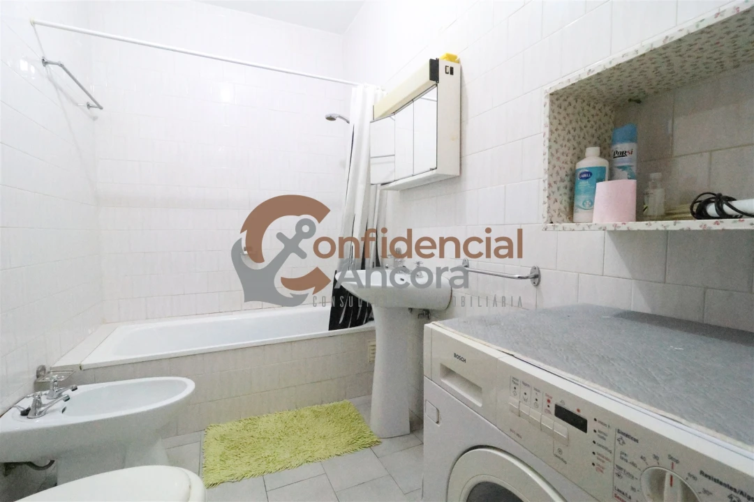 Apartamento T1 para Venda em Torrozelo e Folhadosa Foto 12