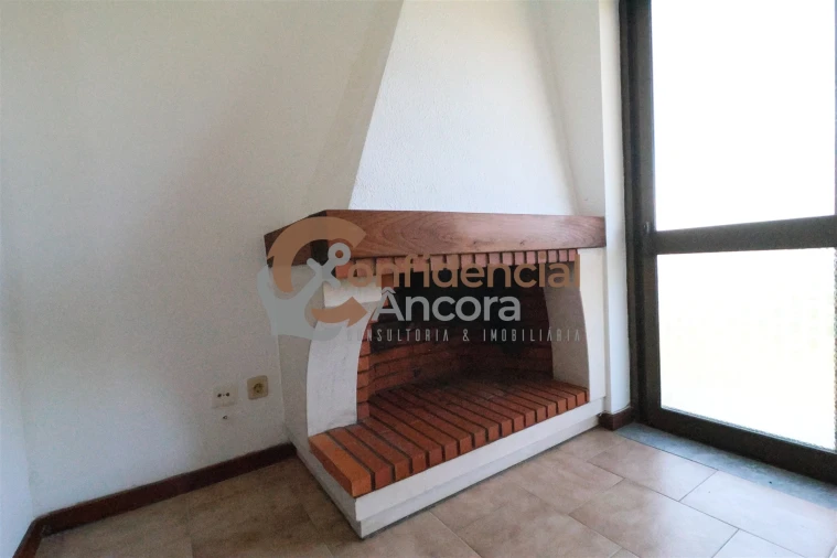 Apartamento T1 para Venda em Torrozelo e Folhadosa Foto 3