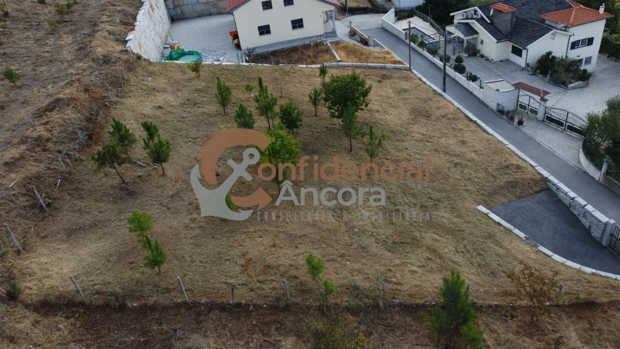 Terreno para Venda em Folgosinho Foto 21