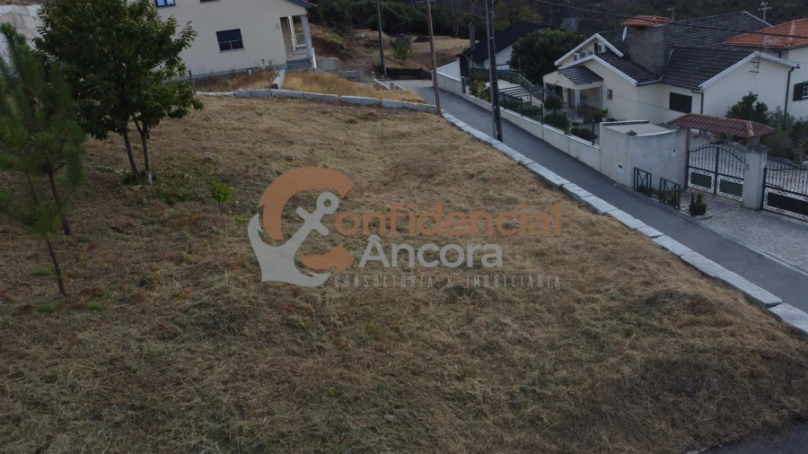 Terreno para Venda em Folgosinho Foto 23