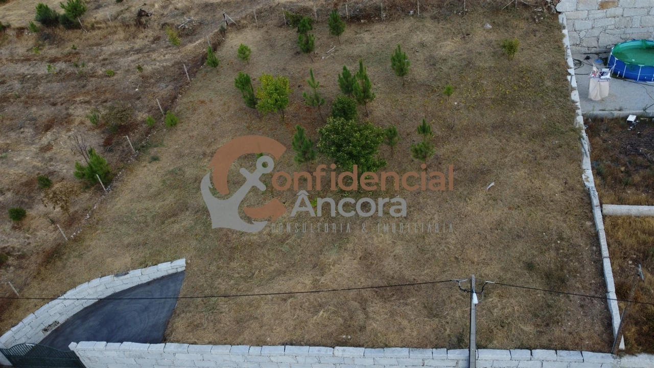 Terreno para Venda em Folgosinho Foto 17