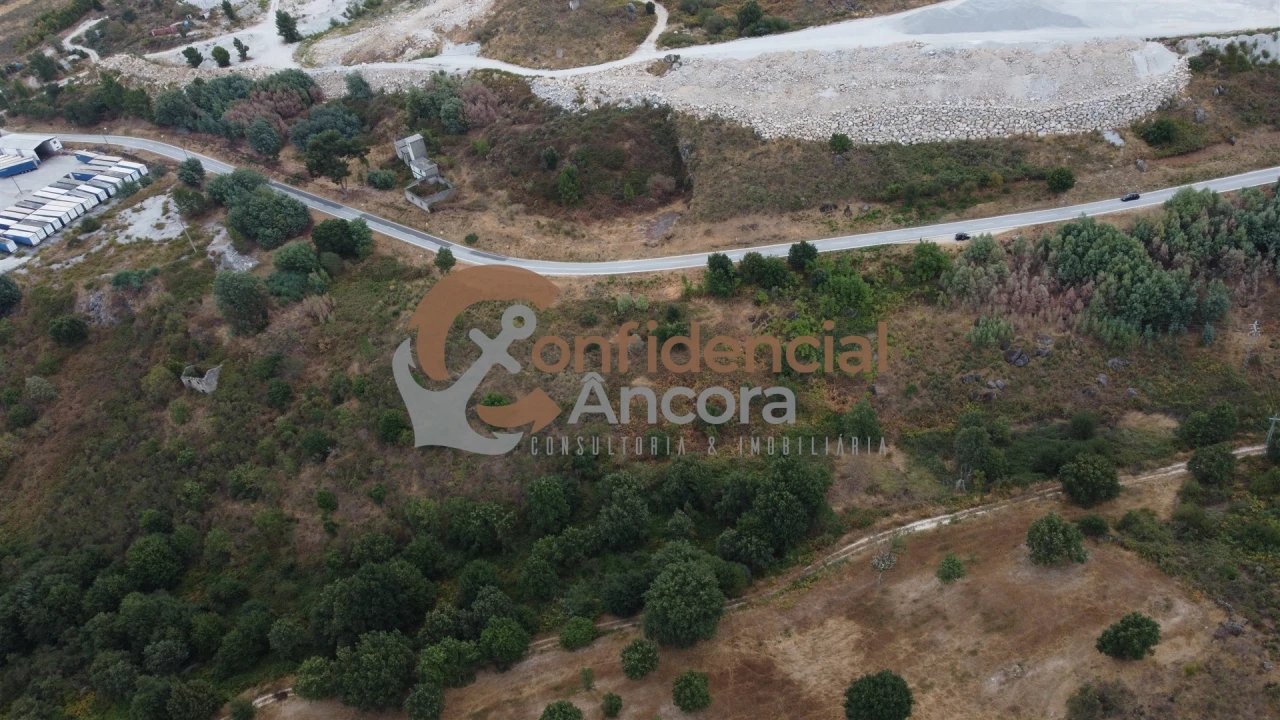 Terreno para Venda em Vila Franca da Serra Foto 15