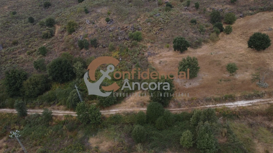 Terreno para Venda em Vila Franca da Serra Foto 2