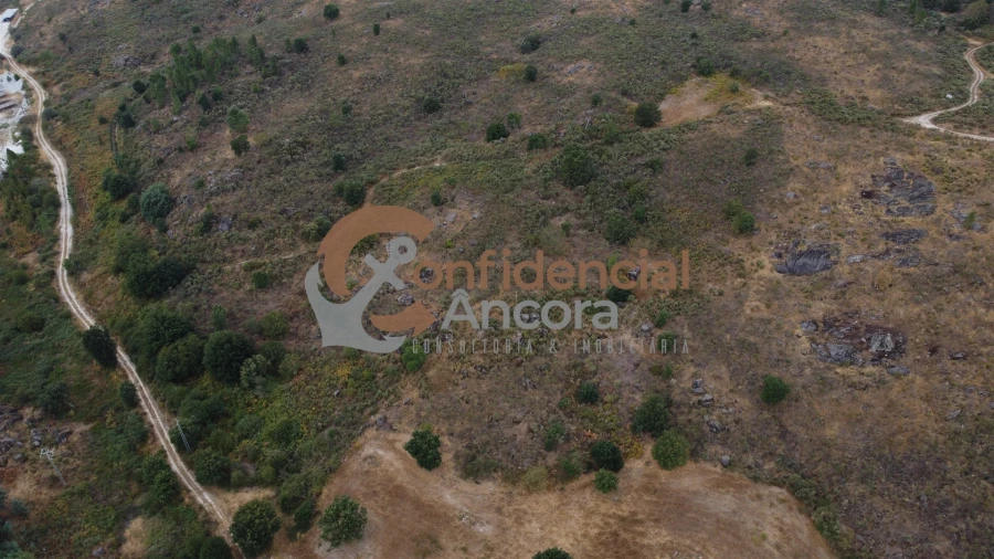 Terreno para Venda em Vila Franca da Serra Foto 9