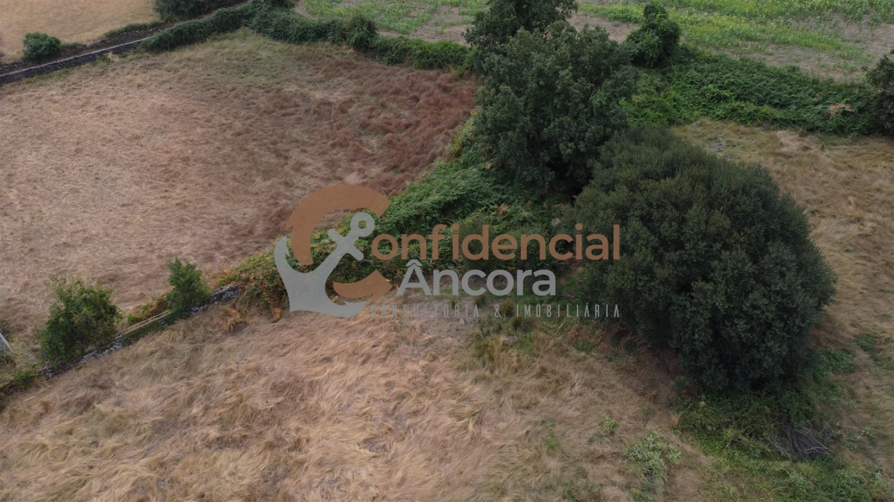 Terreno para Venda em Vila Franca da Serra Foto 17
