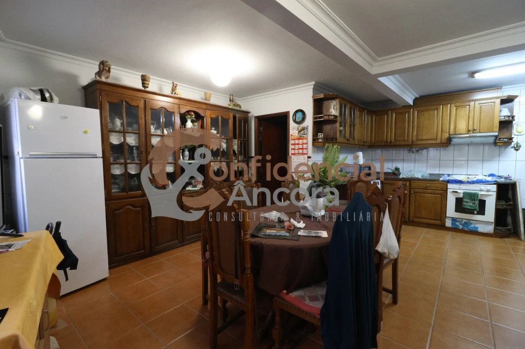 Moradia T4 para Venda em Gouveia (São Pedro e São Julião) Foto 15