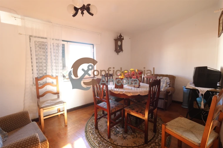 Moradia T4 para Venda em Gouveia (São Pedro e São Julião) Foto 9