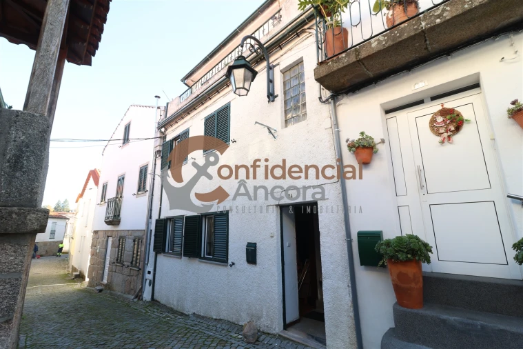 Moradia T4 para Venda em Gouveia (São Pedro e São Julião) Foto 14