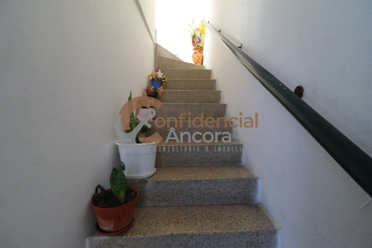 Moradia T4 para Venda em Gouveia (São Pedro e São Julião) Foto 3