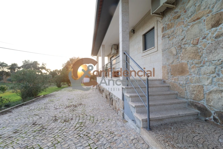 Quinta T1 para Venda em Juncais, Vila Ruiva e Vila Soeiro do Chão Foto 39