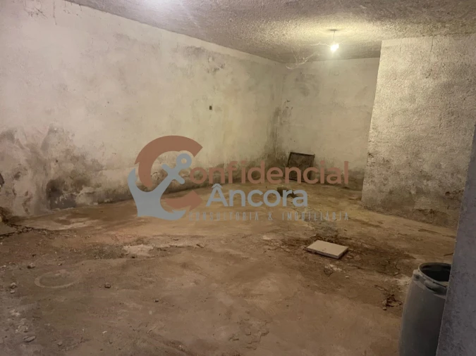 Loja para Arrendamento em Gouveia (São Pedro e São Julião) Foto 5