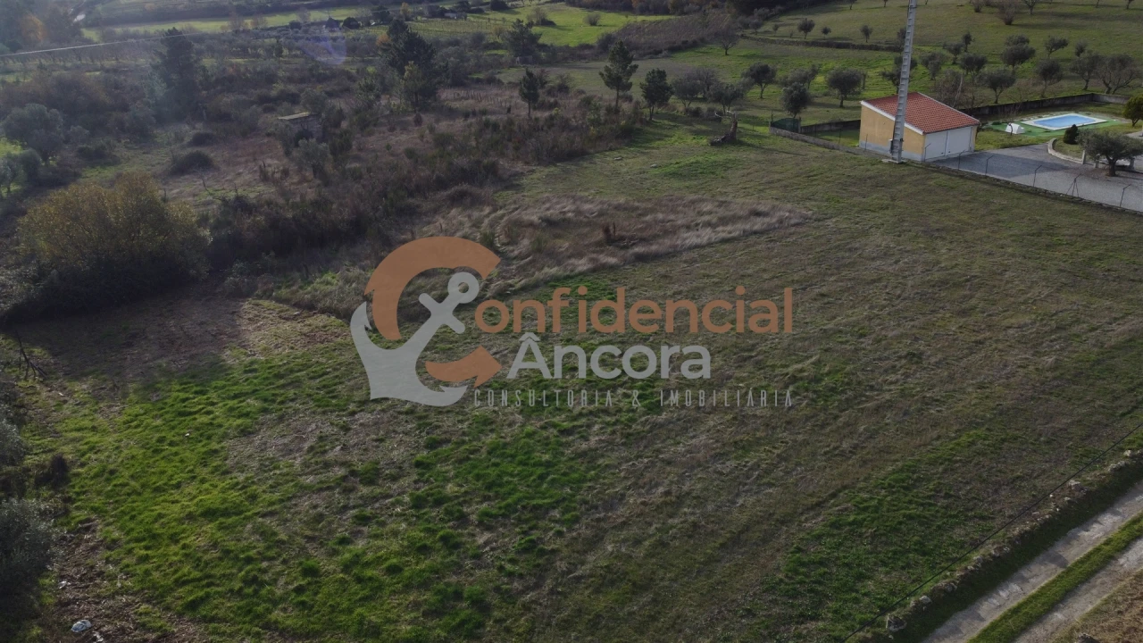 Terreno para Venda em São Paio Foto 17