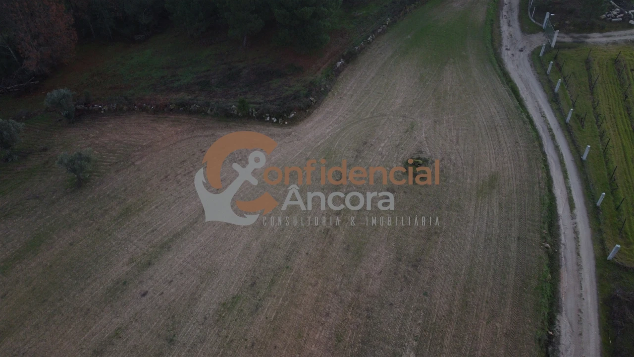 Quinta T0 para Venda em Vila Cortes da Serra Foto 33