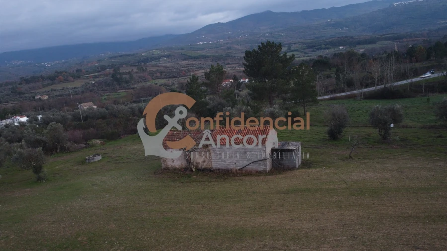 Quinta T0 para Venda em Vila Cortes da Serra Foto 34