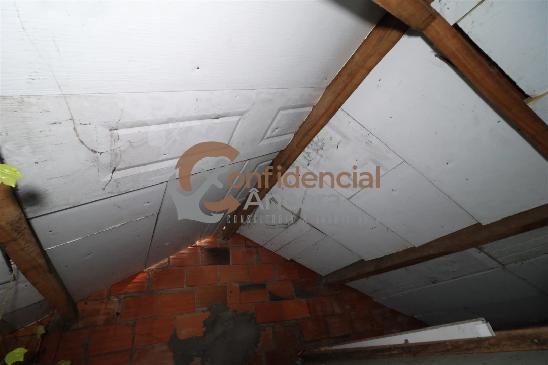 Moradia T2 para Venda em São Paio Foto 18