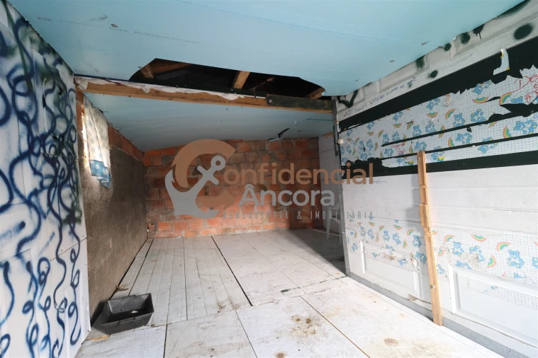 Moradia T2 para Venda em São Paio Foto 17