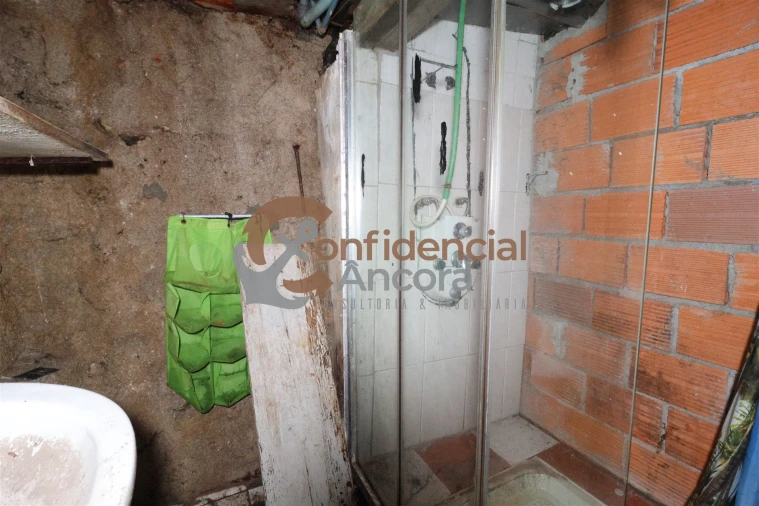 Moradia T2 para Venda em São Paio Foto 3