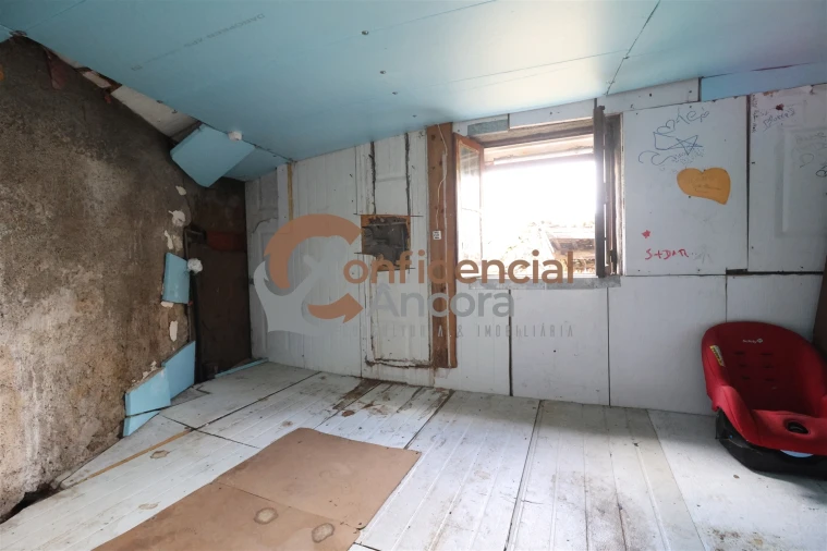 Moradia T2 para Venda em São Paio Foto 13