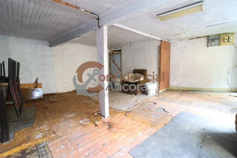 Moradia T2 para Venda em São Paio Foto 9