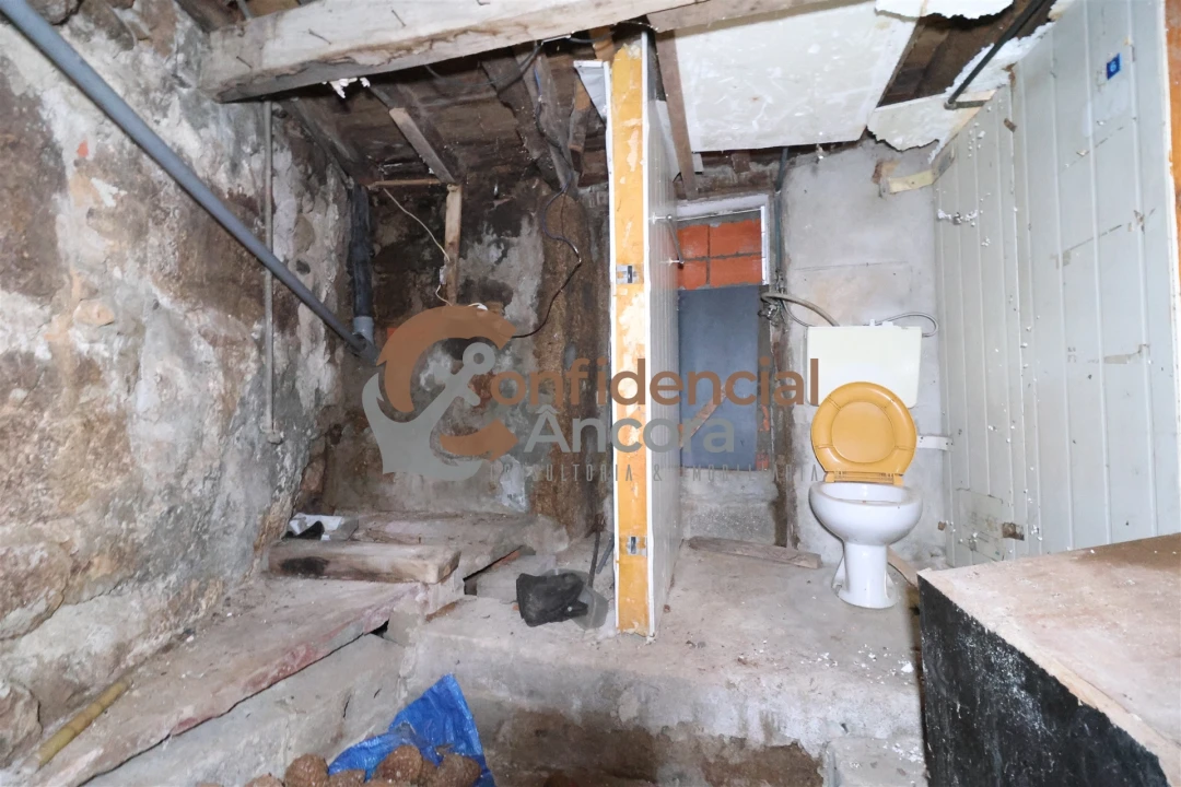 Moradia T2 para Venda em São Paio Foto 5