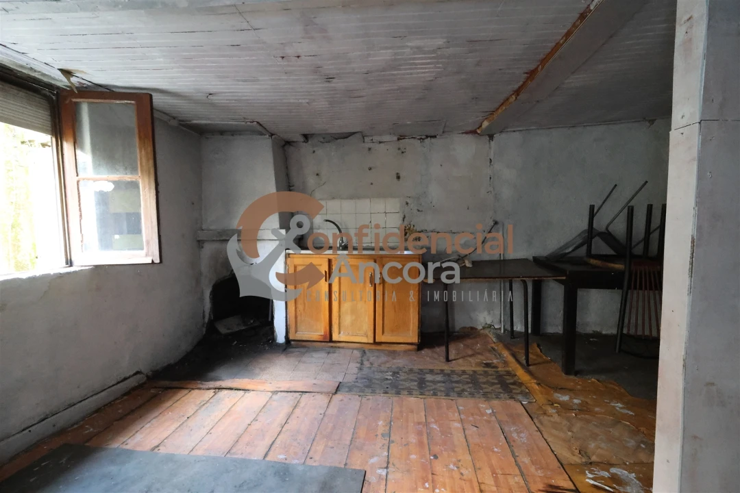 Moradia T2 para Venda em São Paio Foto 10