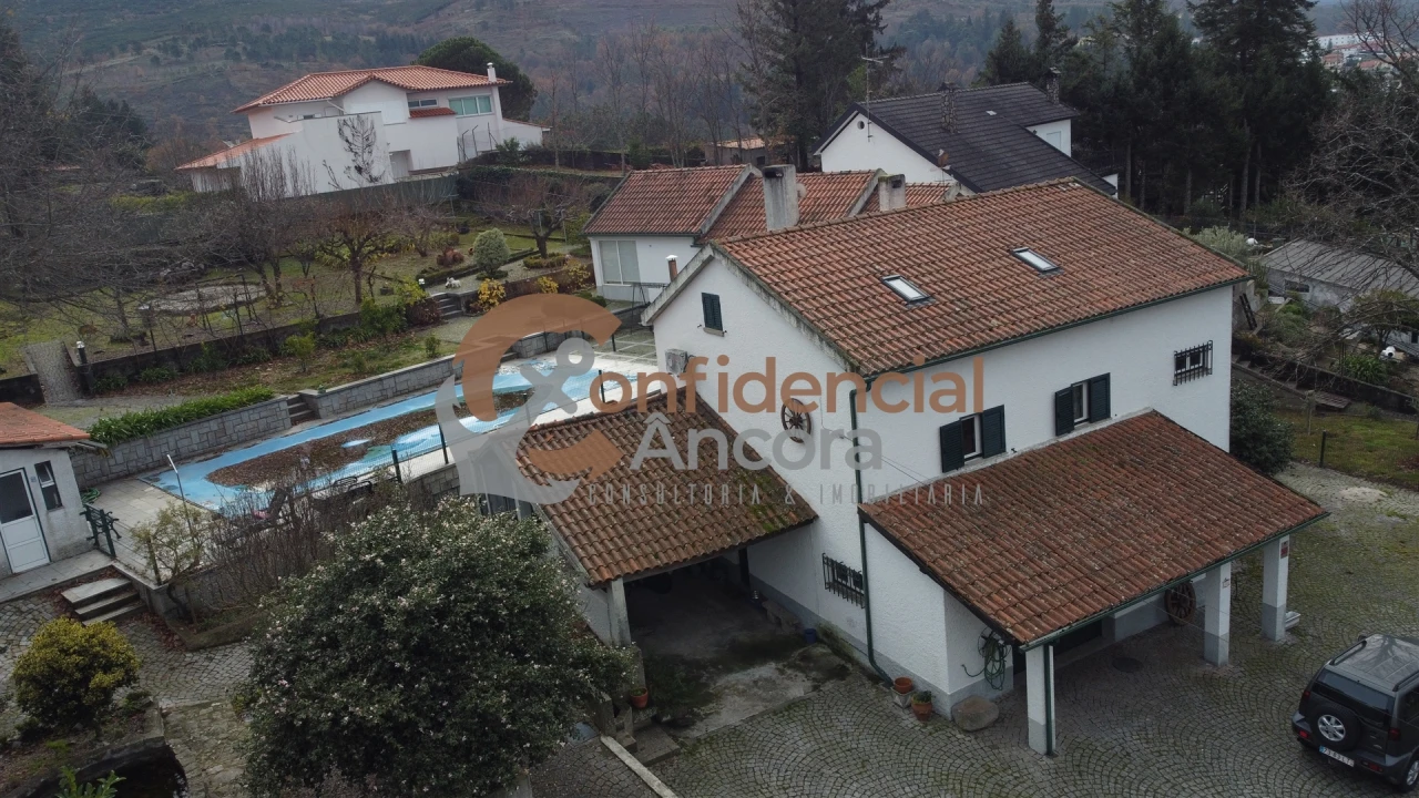 Moradia T6 para Venda em Gouveia (São Pedro e São Julião) Foto 63