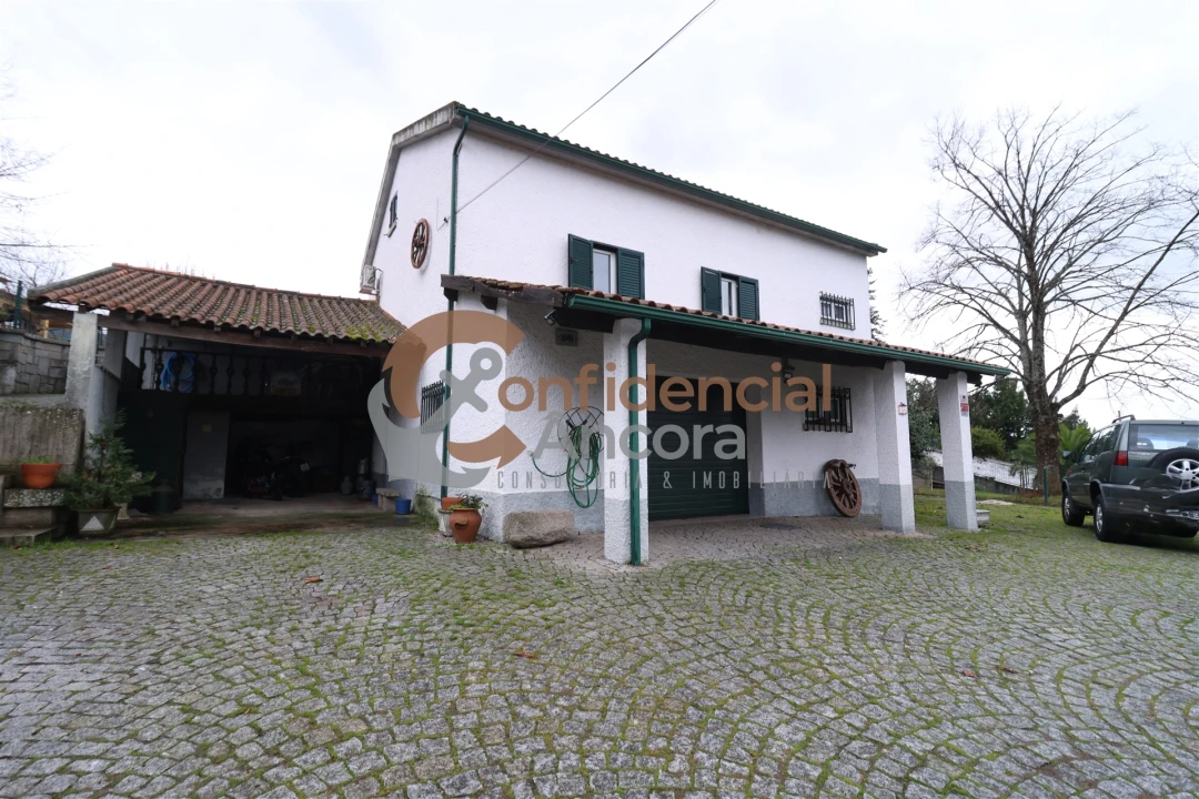 Moradia T6 para Venda em Gouveia (São Pedro e São Julião) Foto 34