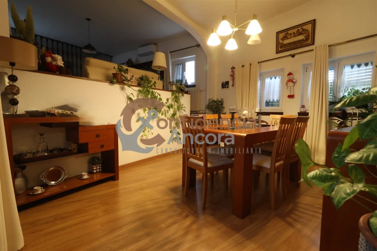 Moradia T6 para Venda em Gouveia (São Pedro e São Julião) Foto 15