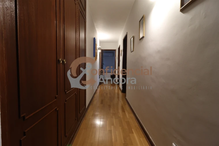 Moradia T6 para Venda em Gouveia (São Pedro e São Julião) Foto 12