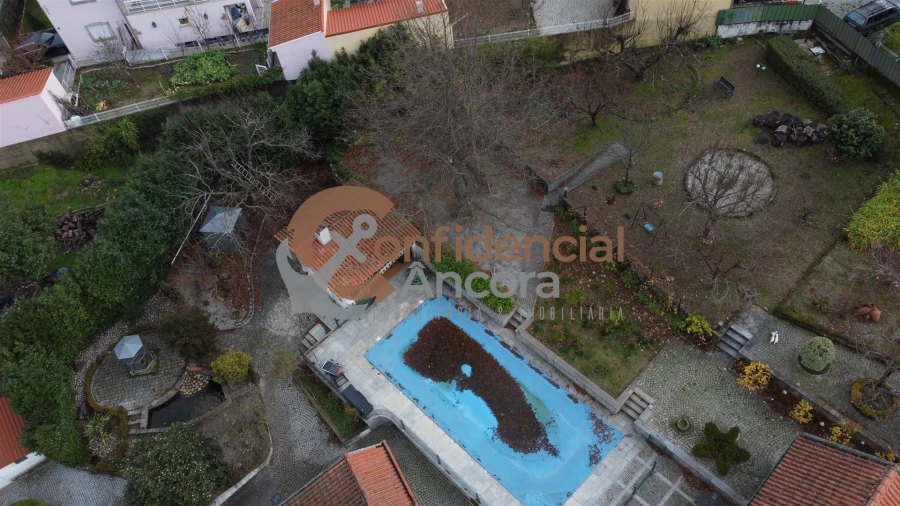 Moradia T6 para Venda em Gouveia (São Pedro e São Julião) Foto 57