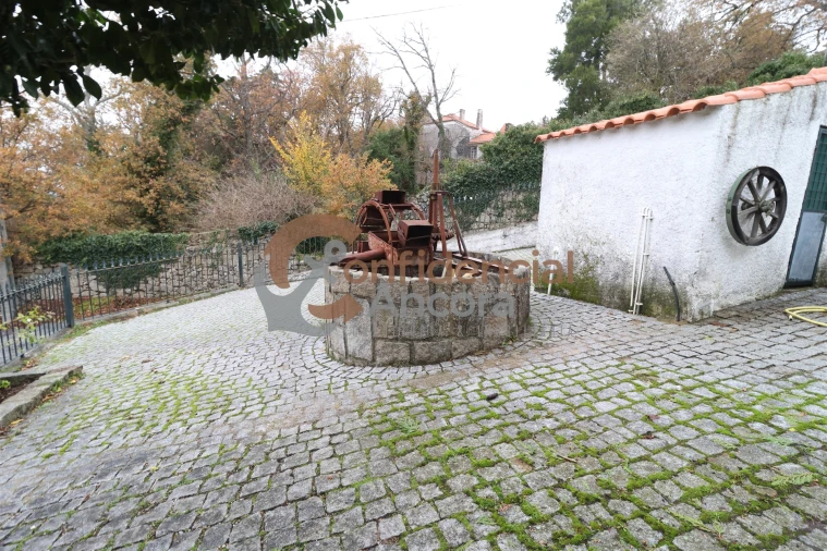 Moradia T6 para Venda em Gouveia (São Pedro e São Julião) Foto 47