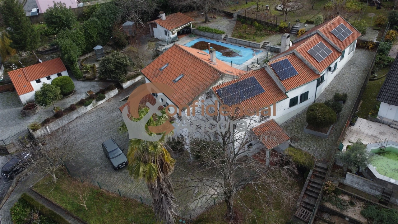 Moradia T6 para Venda em Gouveia (São Pedro e São Julião) Foto 65