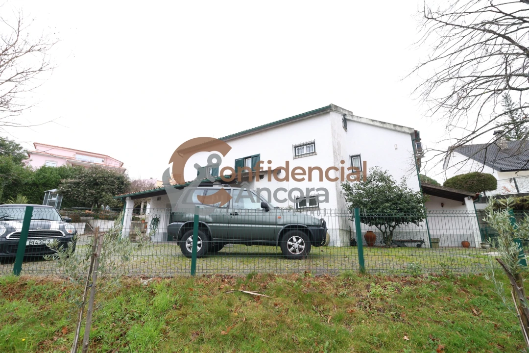 Moradia T6 para Venda em Gouveia (São Pedro e São Julião) Foto 38