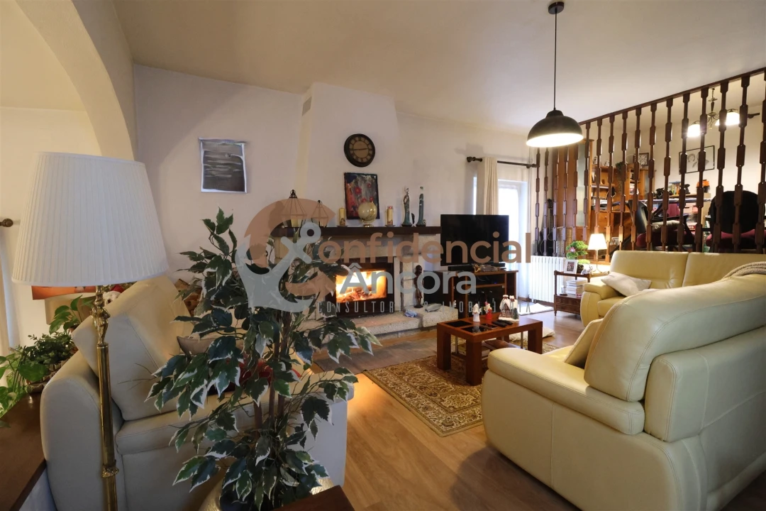 Moradia T6 para Venda em Gouveia (São Pedro e São Julião) Foto 18