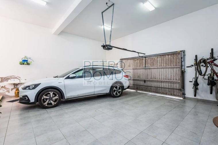 Moradia T4 para Venda em Maceira Foto 30