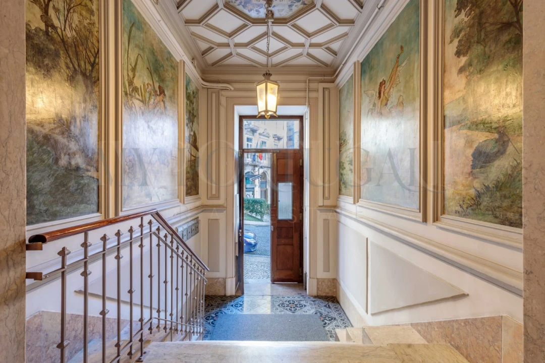 Apartamento T4 para Venda em Santo António Foto 38