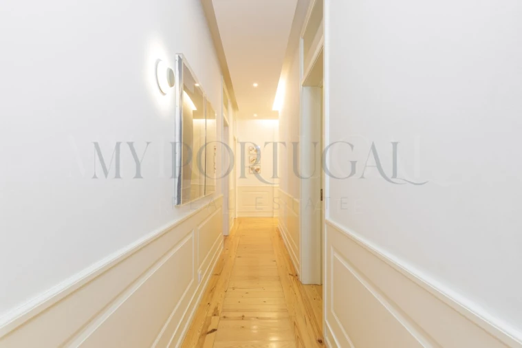 Apartamento T4 para Venda em Santo António Foto 25